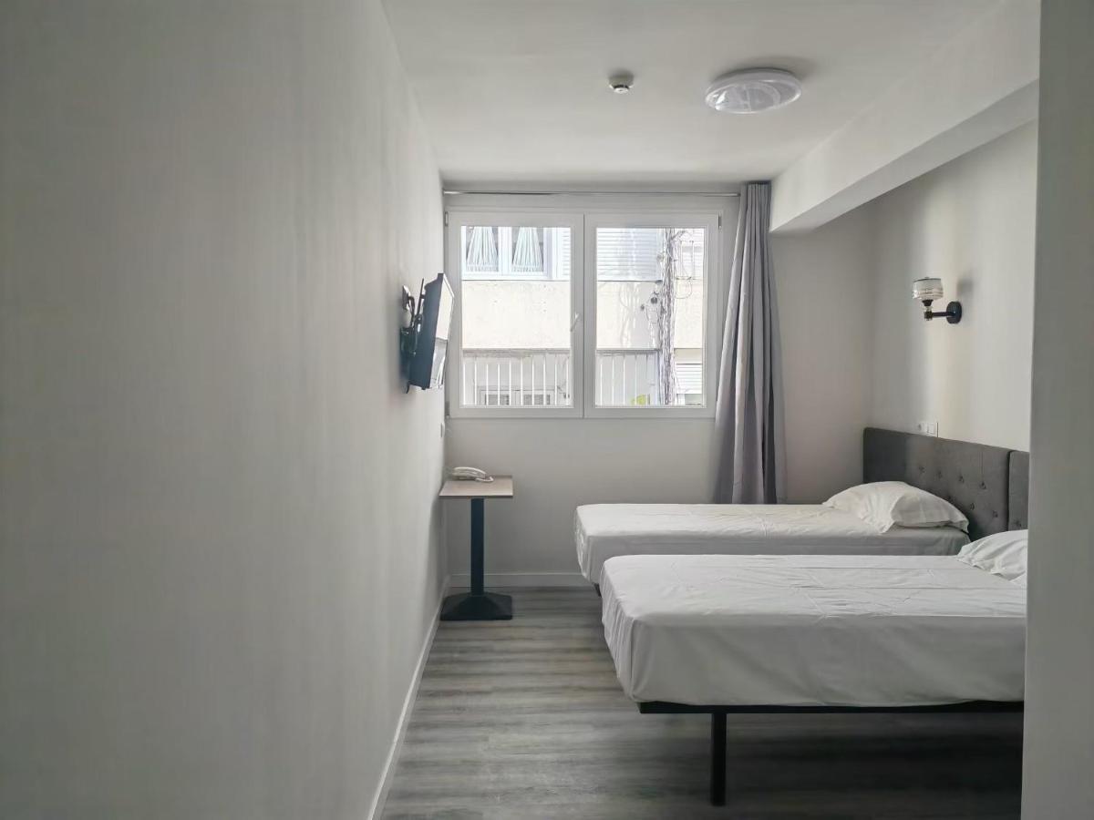 Hostal Golden 21*** Madrid Exterior foto
